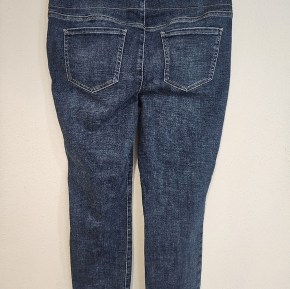 NYDJ lift tuck technology jeans - Picture 6 of 9